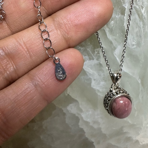 Elegant Pink rhodochrosite Stone Pendant Necklace 925 sterling silver - Picture 6 of 9